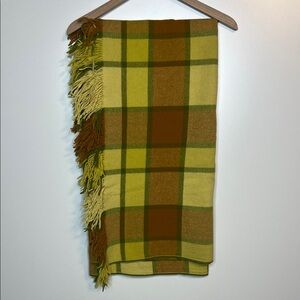 Vintage Faribo plaid wool blanket